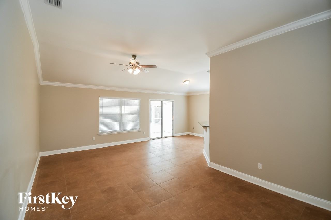 12332 Casheros Cove Dr S - Photo 7 of 15