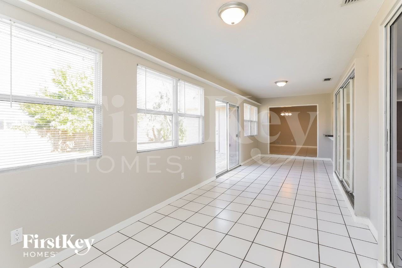 4313 Kessler Ter - Photo 6 of 16