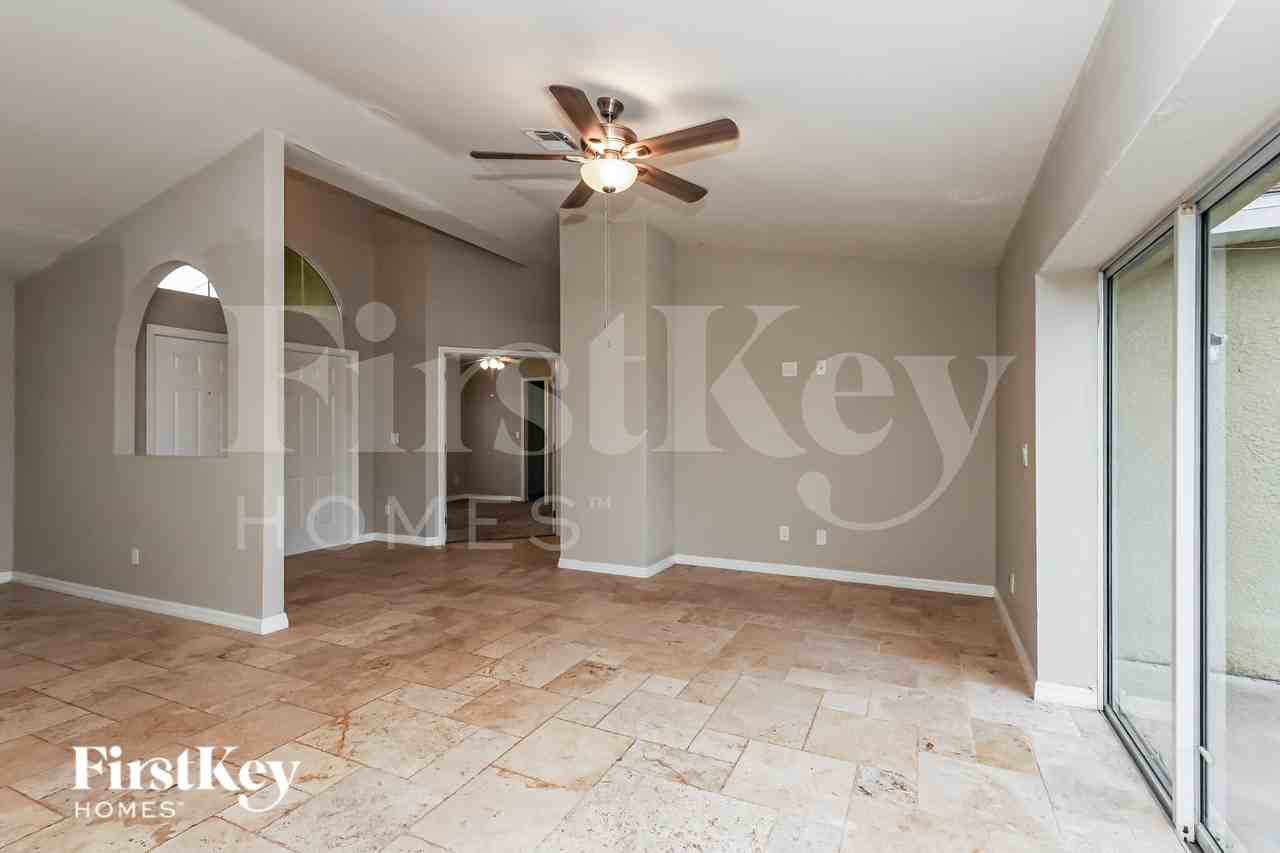 3919 3rd St W - Photo 4 of 19