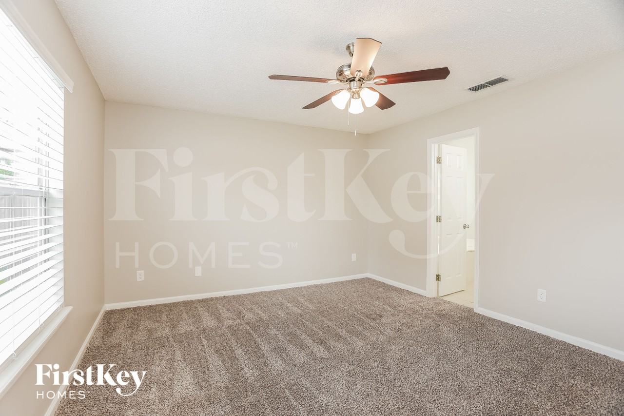 12262 Gehrig Dr - Photo 7 of 15