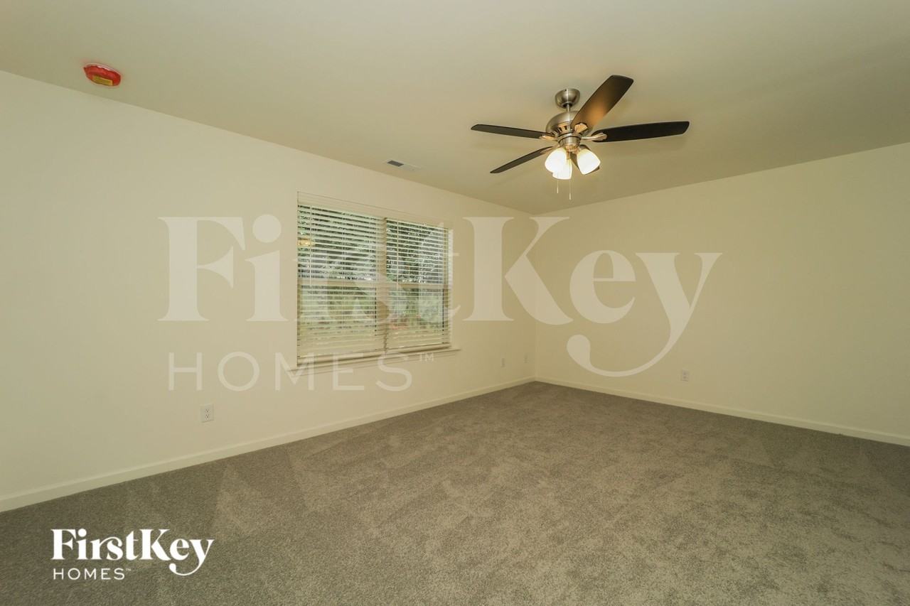5734 Beaver Pond Trl - Photo 6 of 15