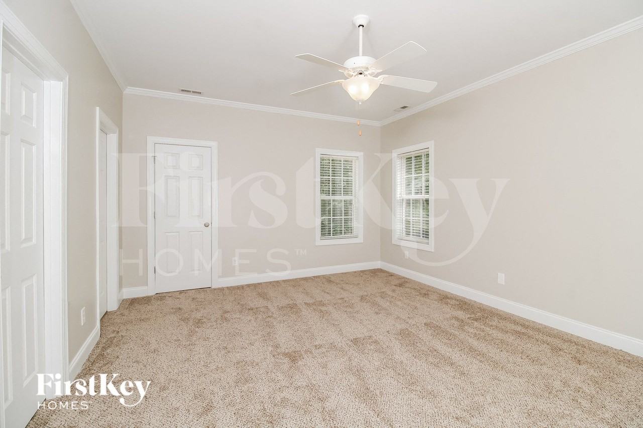 4104 Ballard Farm Rd - Photo 5 of 15