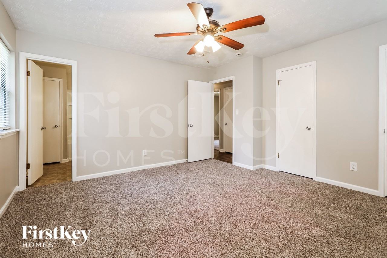 8531 Kendrick Rd - Photo 7 of 16