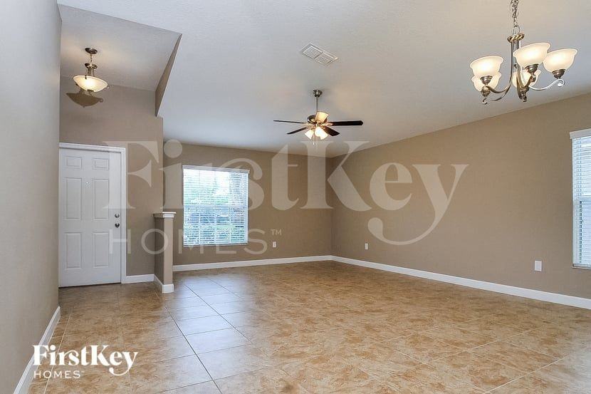 3451 Cortland Dr - Photo 3 of 13