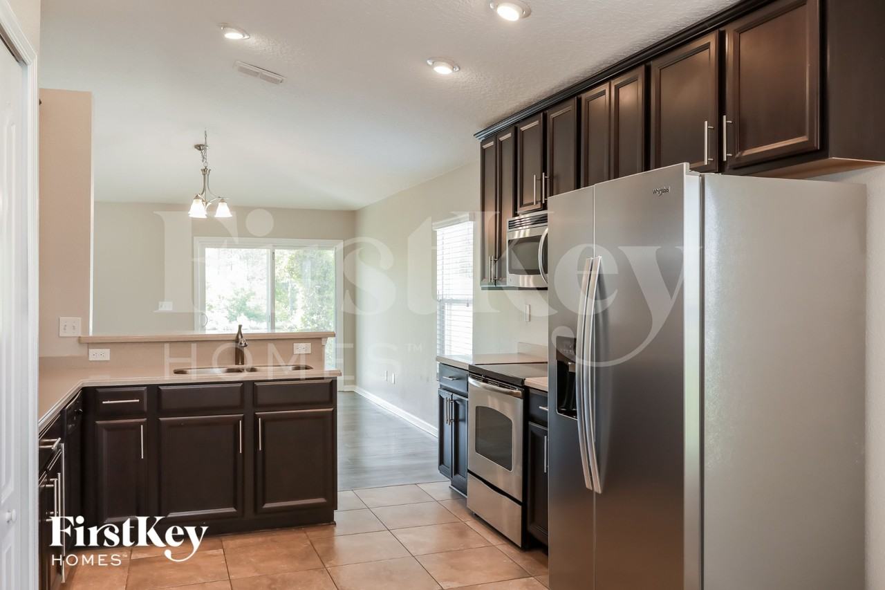 4264 Great Falls Loop - Photo 5 of 15