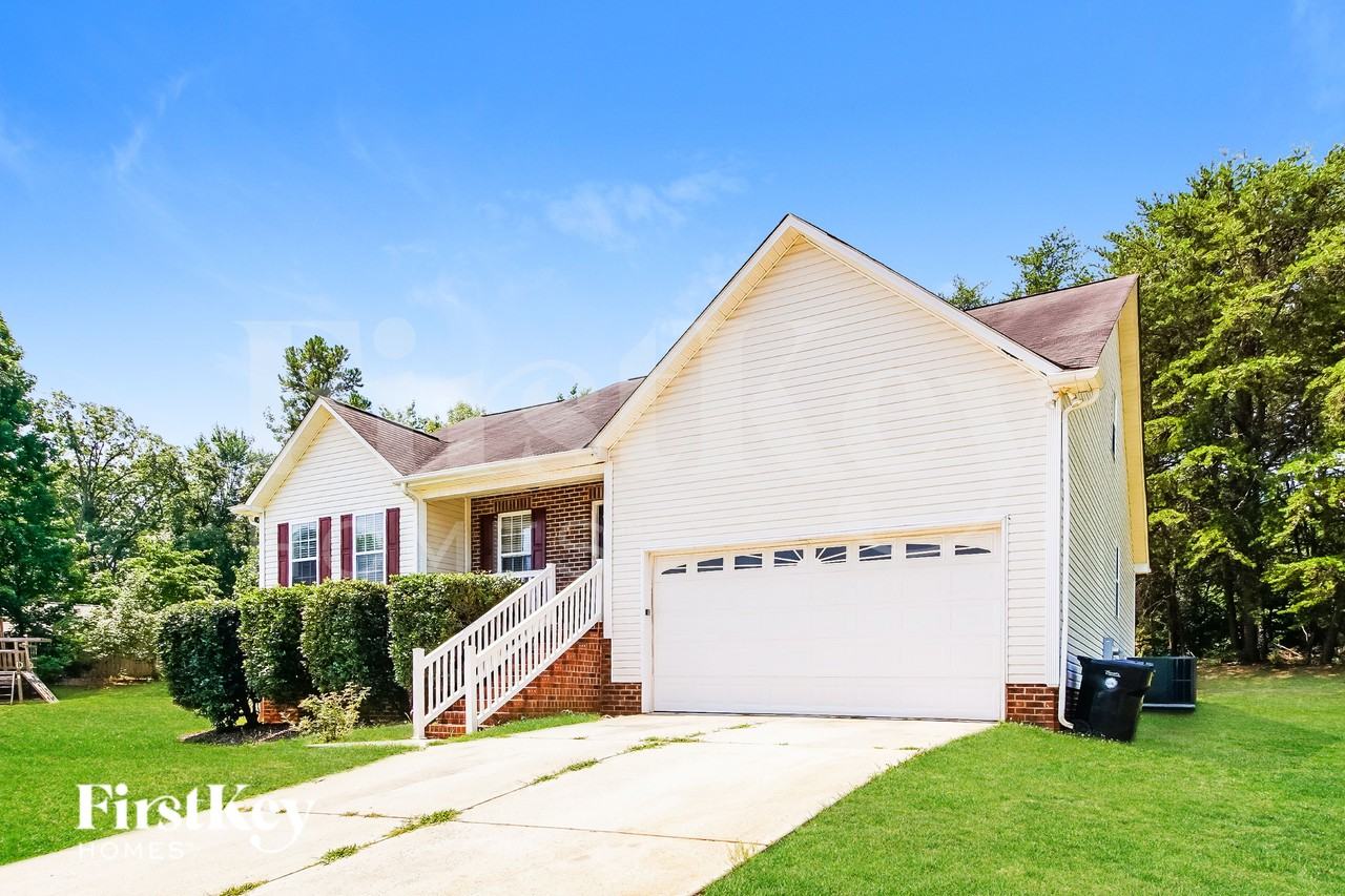 231 Christianna Ct Nw - Photo 3 of 16