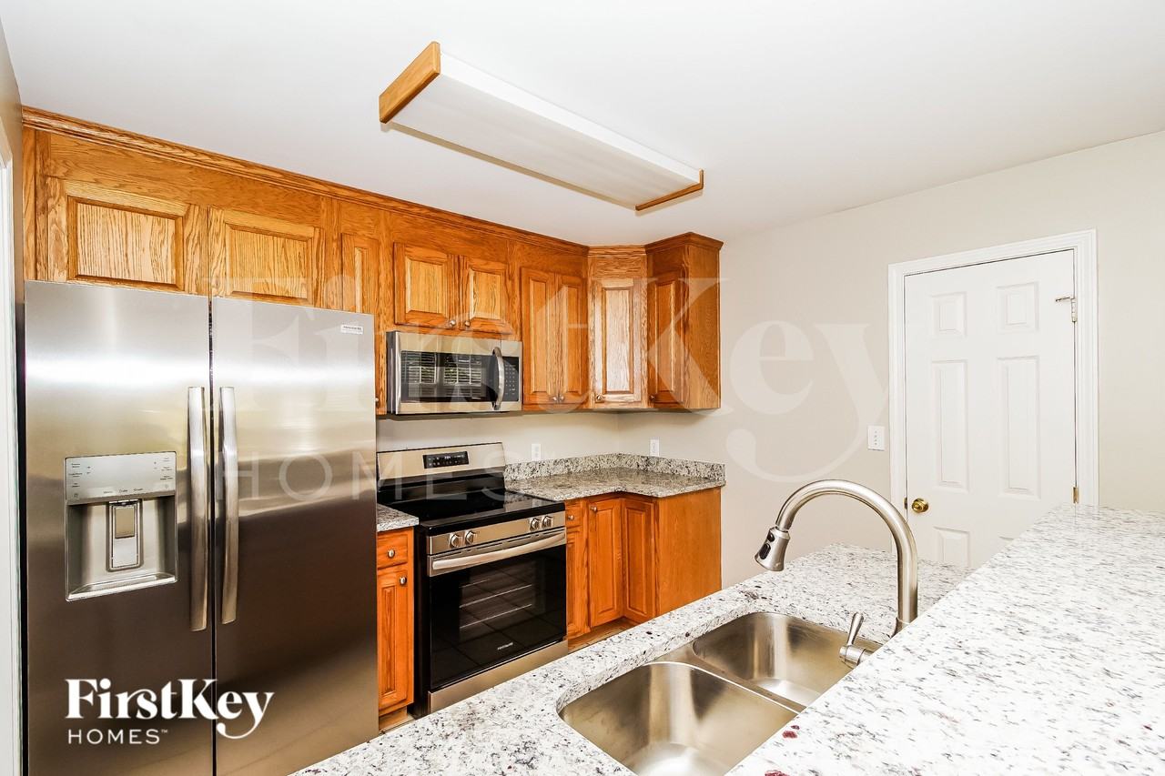 231 Christianna Ct Nw - Photo 7 of 16
