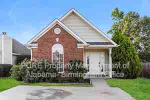 featured image of 108 Flagstone Ln