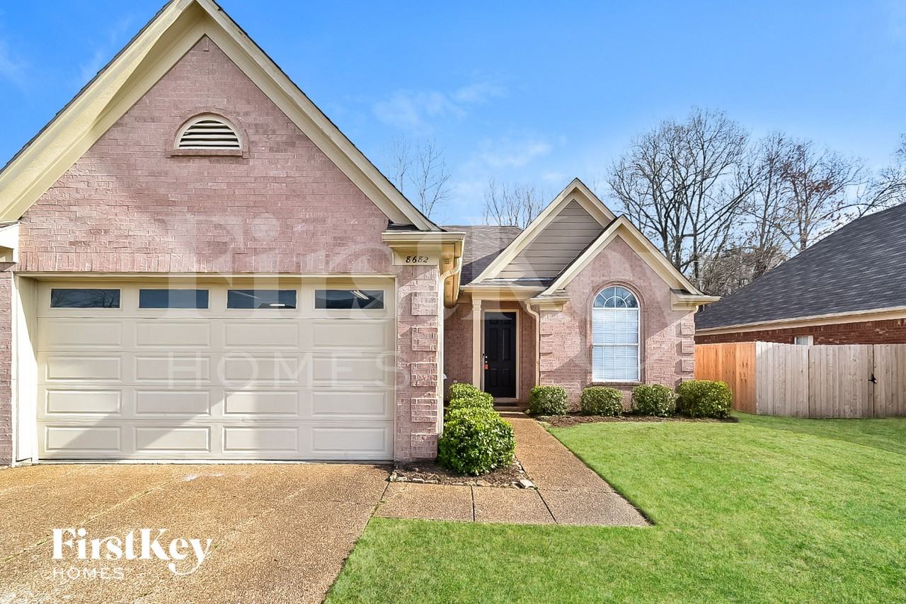 8682 Valmont Cir - Photo 2 of 15
