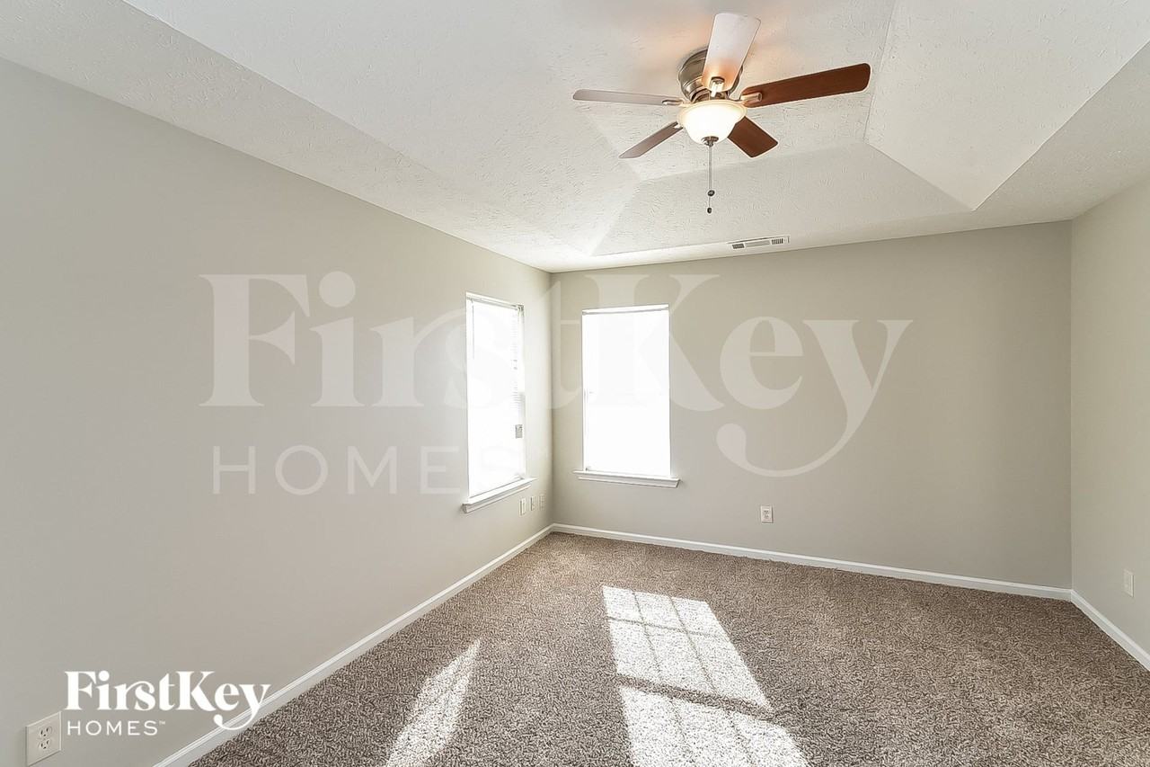 824 Rock Shoals Ct - Photo 7 of 15