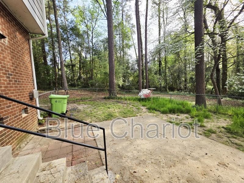 3109 Merrill Ct - Photo 5 of 17