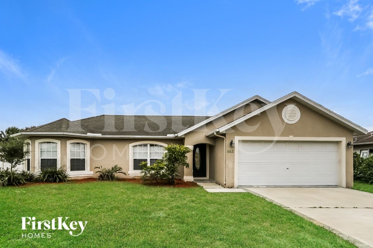 662 Sw Sandbar Ter - Photo 2 of 19