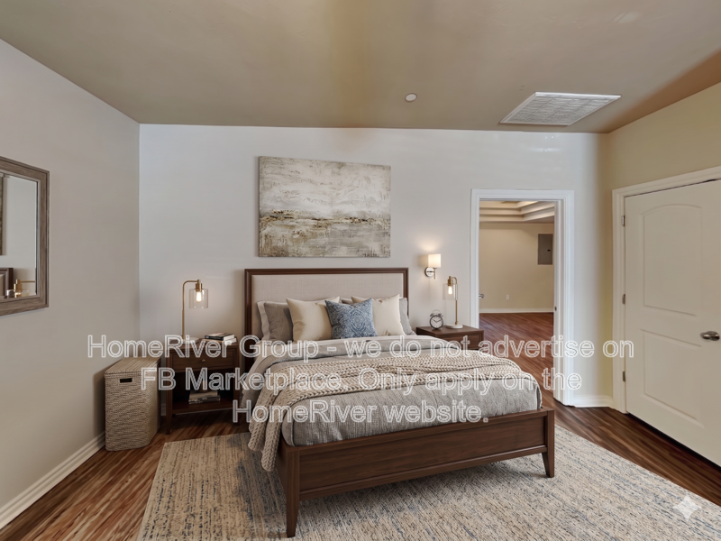 921 Sw 92nd St - Photo 5 of 28