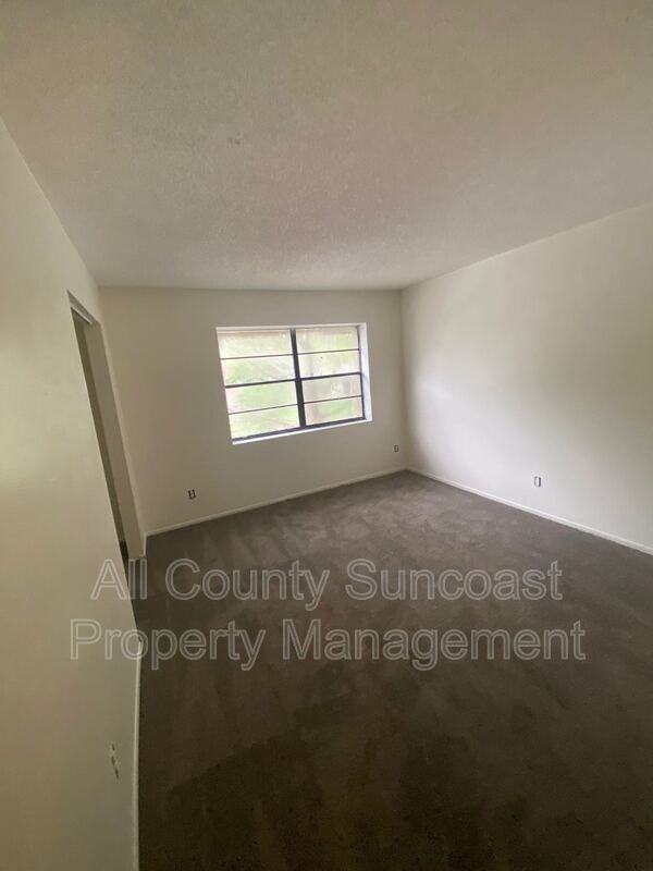 12133 117th St N - Photo 5 of 14