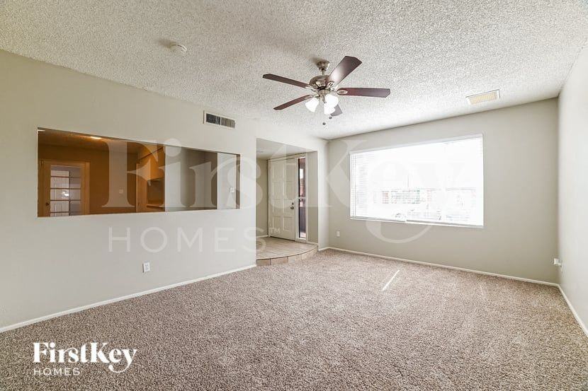 4120 W Ironwood Dr - Photo 3 of 15