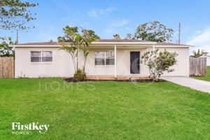 featured image of 3252 Peterborough St