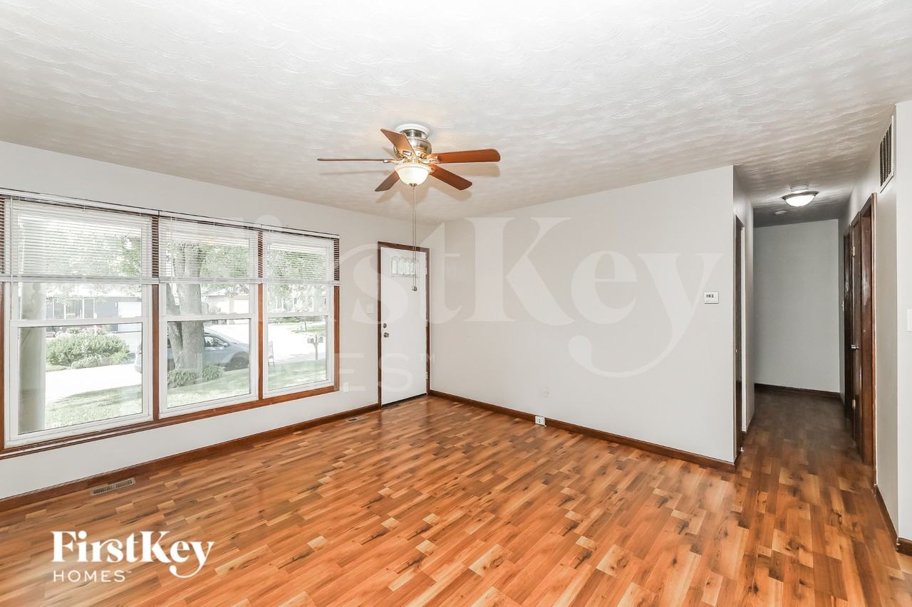 156 Dolores St - Photo 2 of 19