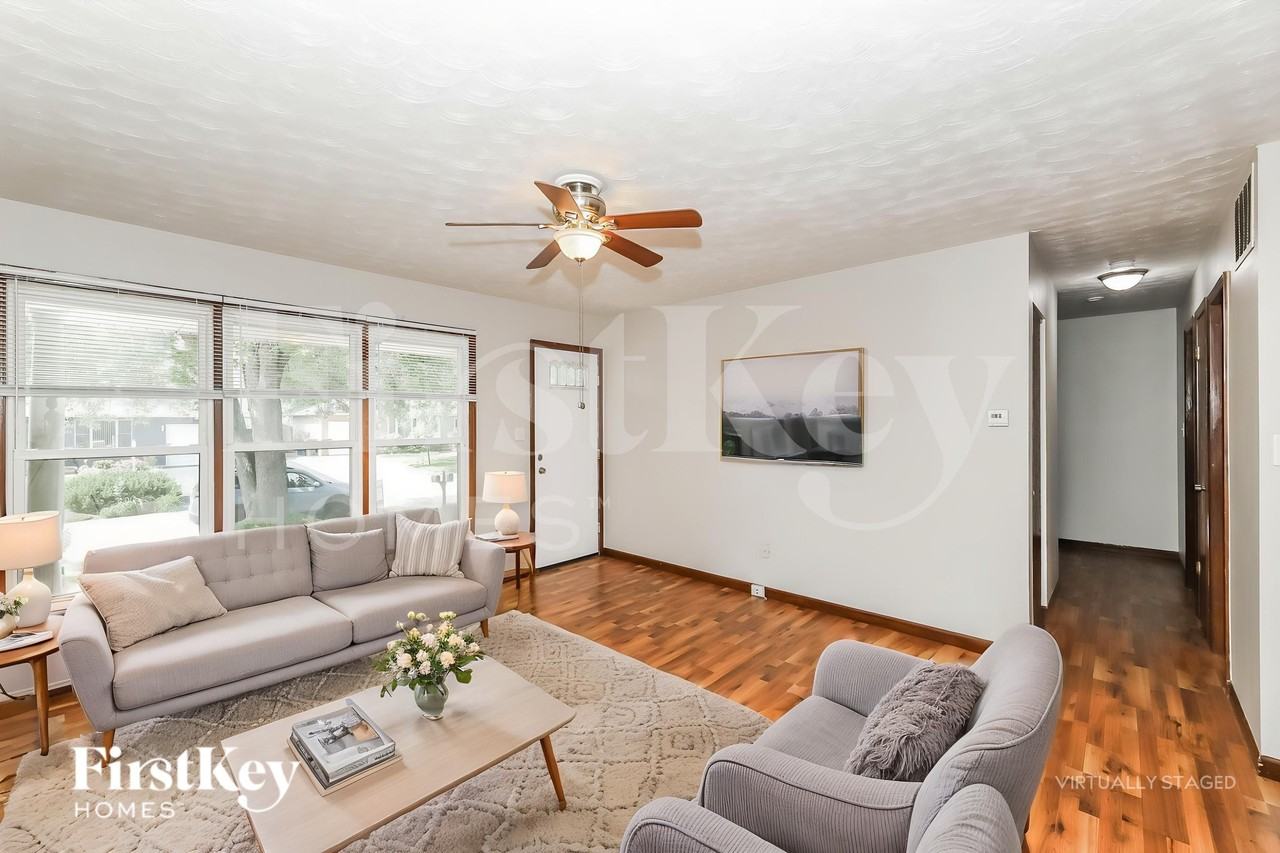 156 Dolores St - Photo 3 of 19