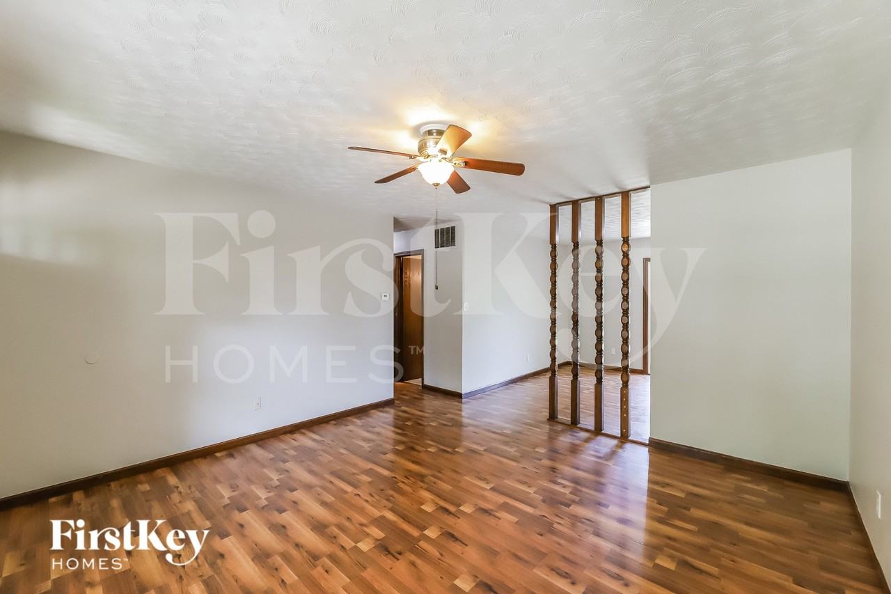 156 Dolores St - Photo 4 of 19
