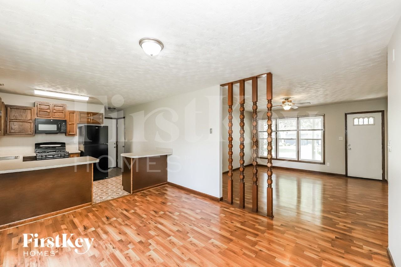 156 Dolores St - Photo 5 of 19