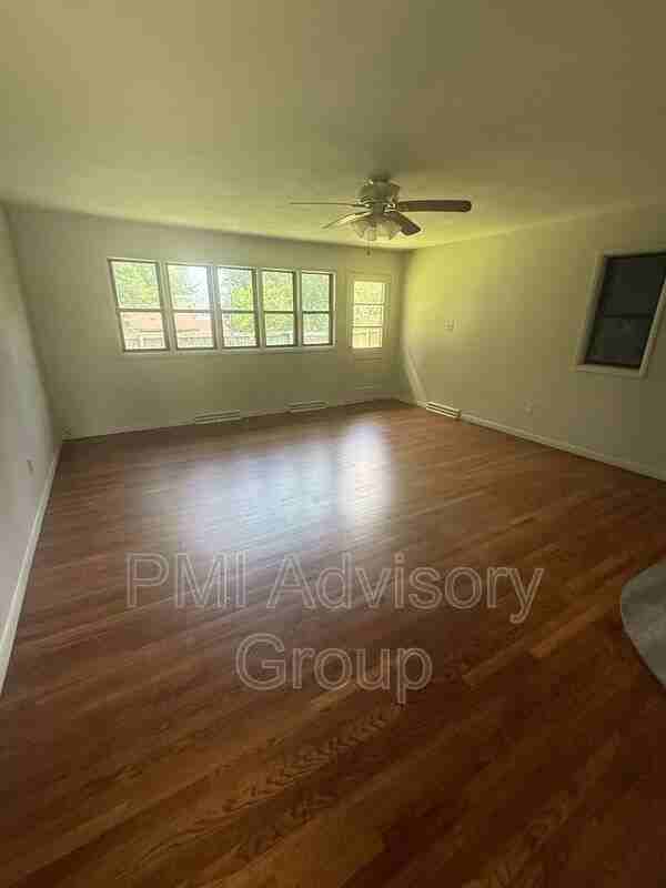 6604 Sw Meadowdale Dr - Photo 3 of 8
