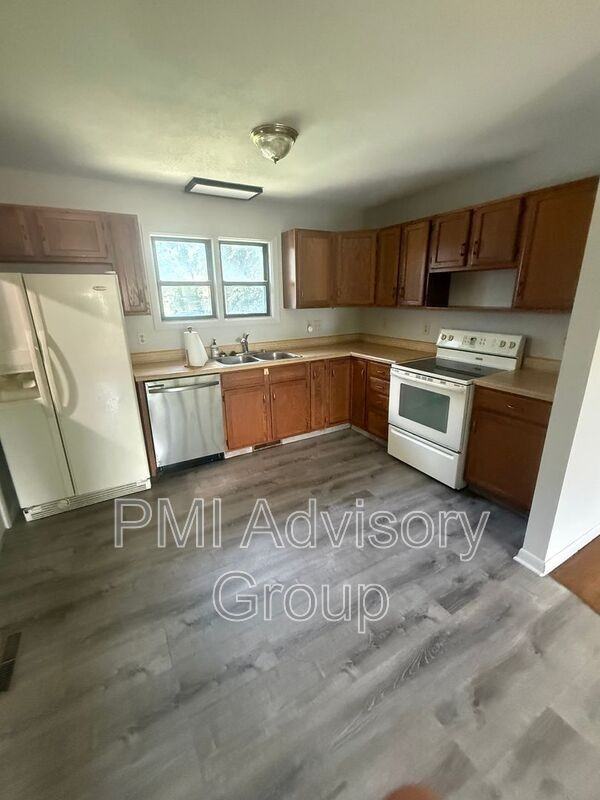 6604 Sw Meadowdale Dr - Photo 4 of 8
