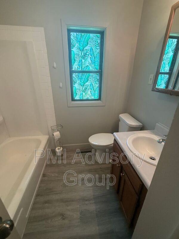 6604 Sw Meadowdale Dr - Photo 5 of 8