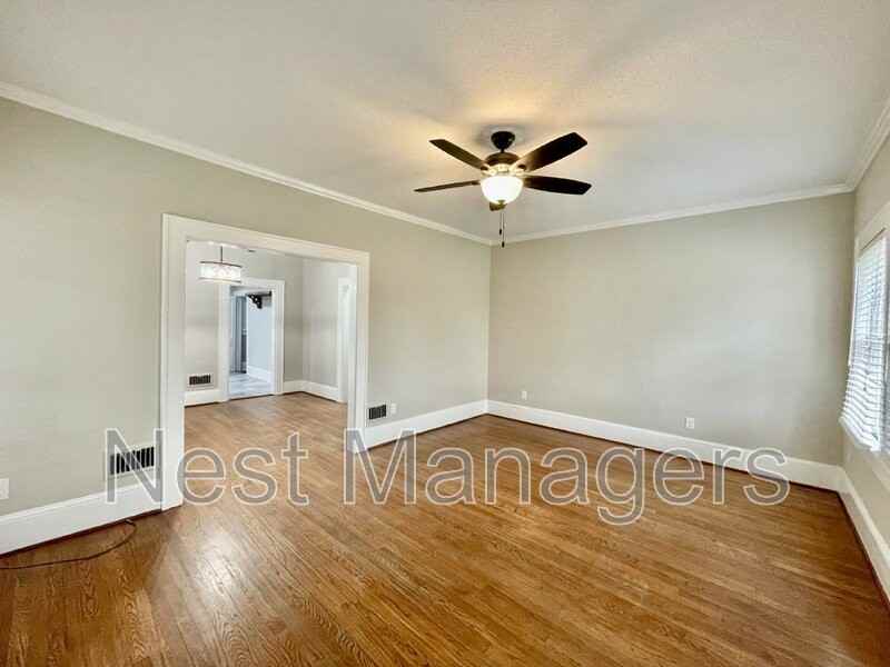 1312 Summitt Ave - Photo 6 of 38