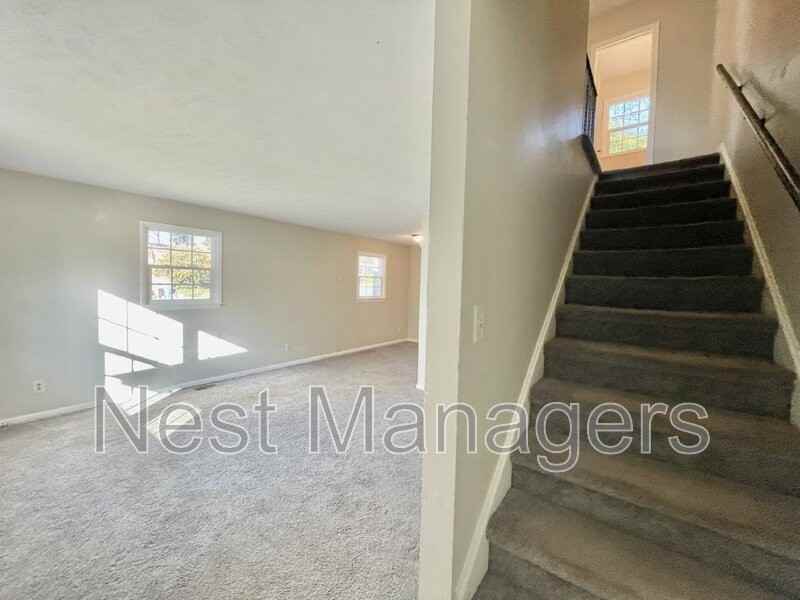 830 Pilot Ave - Photo 2 of 13