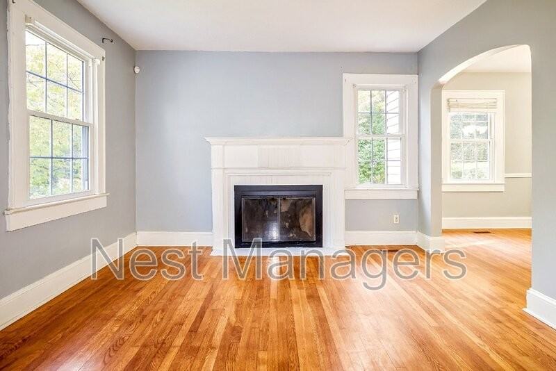 727 Greenland Dr - Photo 7 of 20