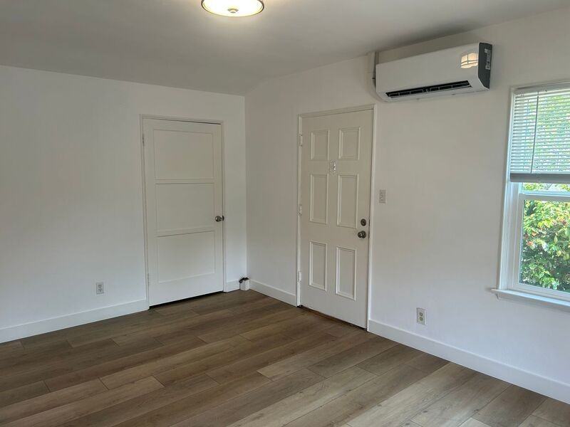 1235 Virginia Ave #1235A - Photo 5 of 11