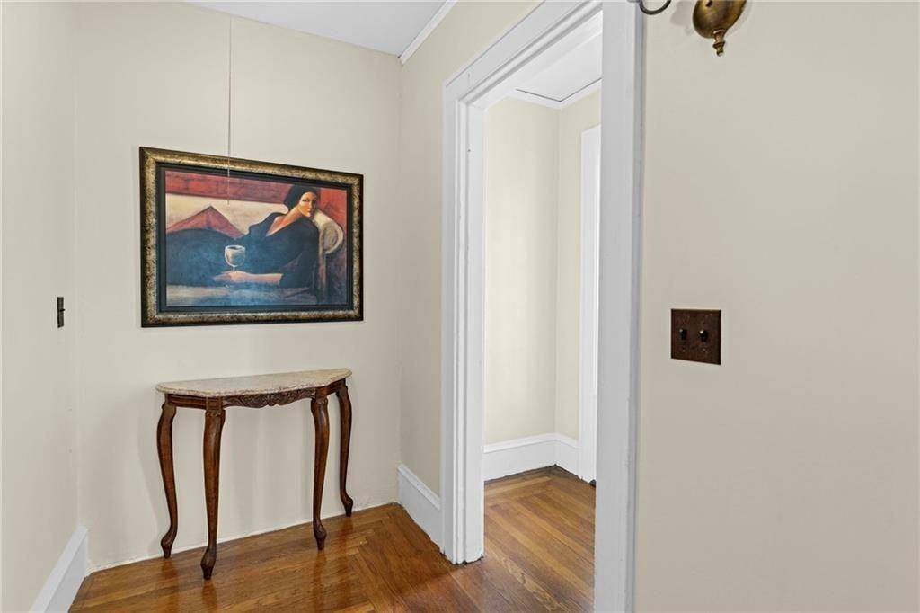 2915 Post Rd ##1 - Photo 6 of 50