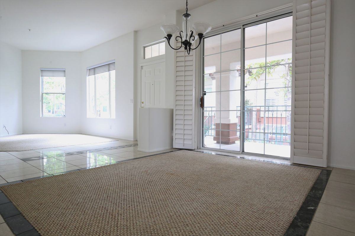 12622 Nicklaus Ln - Photo 4 of 15