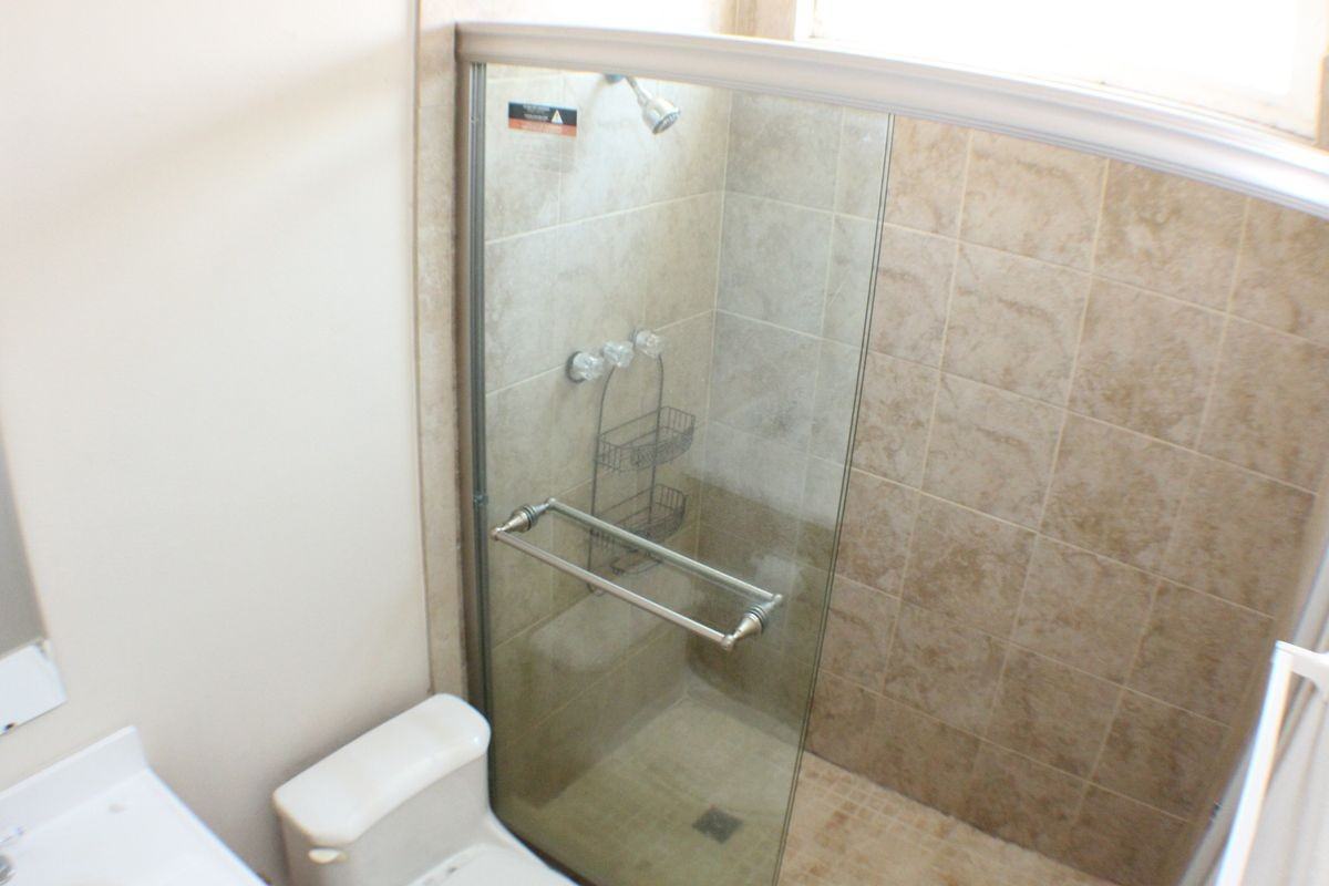 3356 Valencia Hill Dr - Photo 4 of 8
