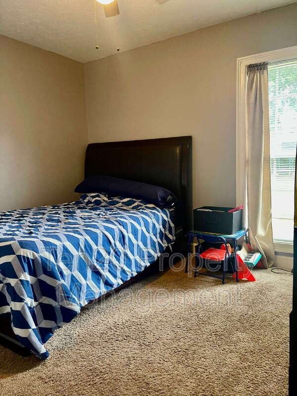 1 Wheatfield Dr - Photo 3 of 17