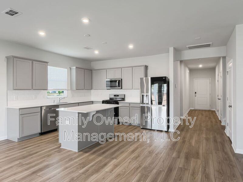519 Donnas View Way - Photo 7 of 46
