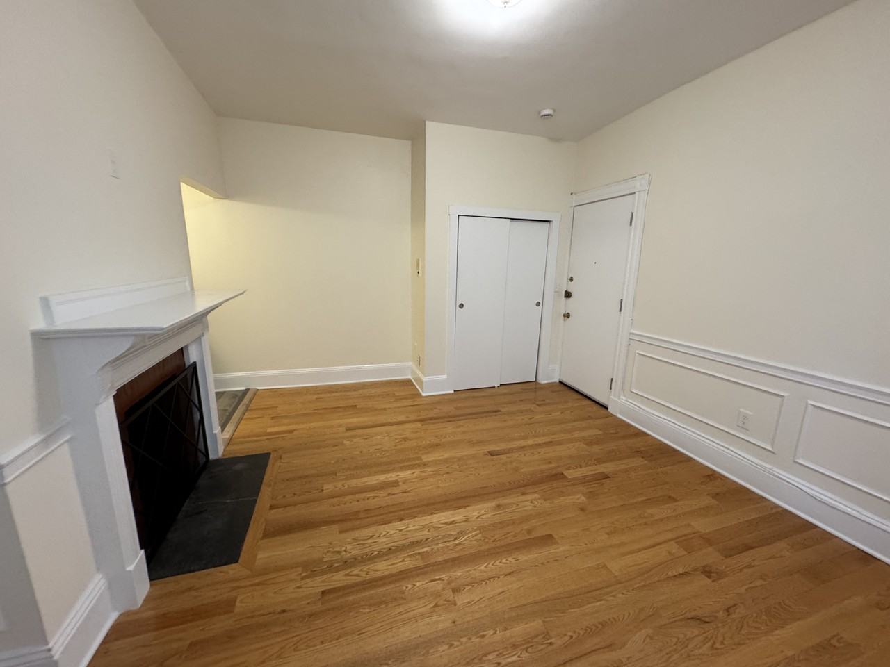 381 Harvard St #2 - Photo 3 of 13