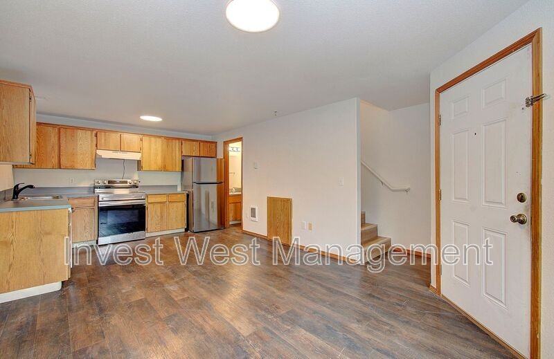 8601 Necircle #D - Photo 4 of 23