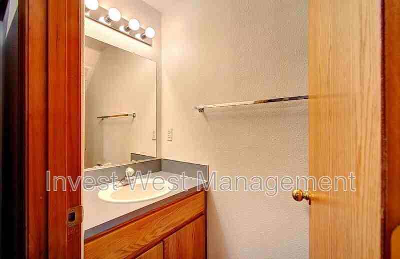 8601 Necircle #D - Photo 7 of 23