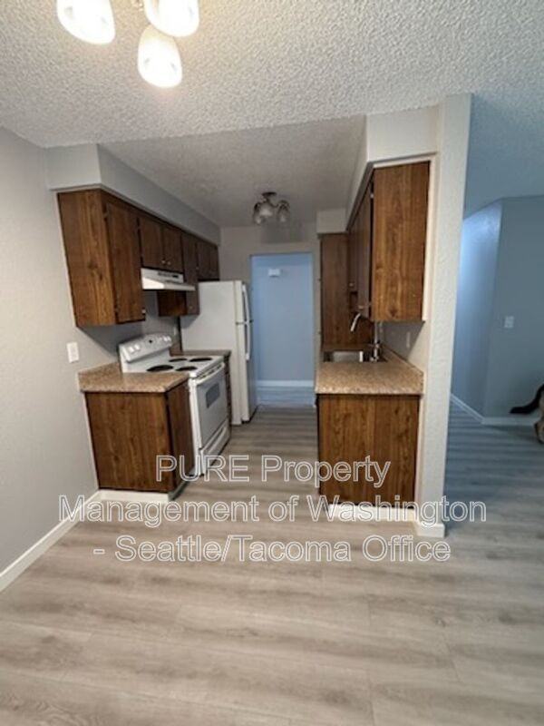 8626 26th Ave Sw #A - Photo 3 of 16