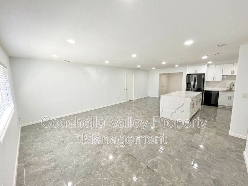 77030 Florida Ave - Photo 6 of 49