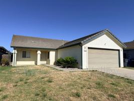 featured image of 3492 Gerald Ct