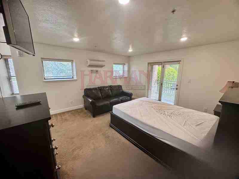 145 E Center St - Photo 2 of 12