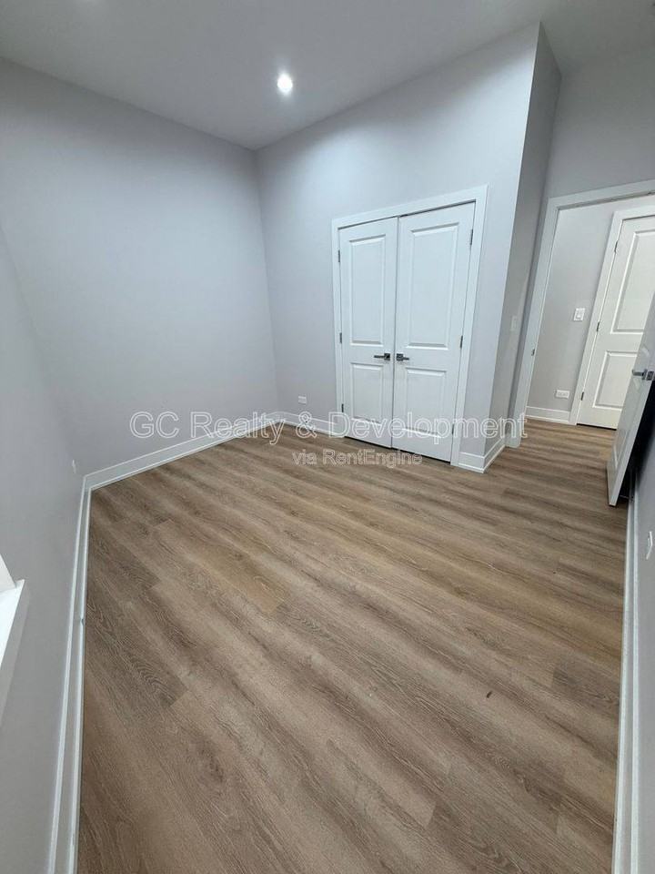 5071 N NW Highway 301 - Photo 7 of 10