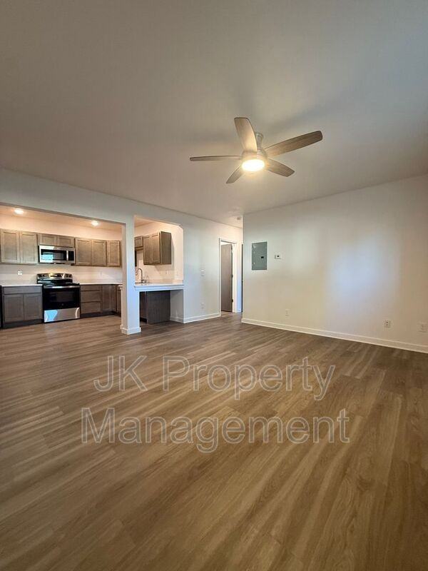 3440 11th Ave S #02 - Photo 2 of 20