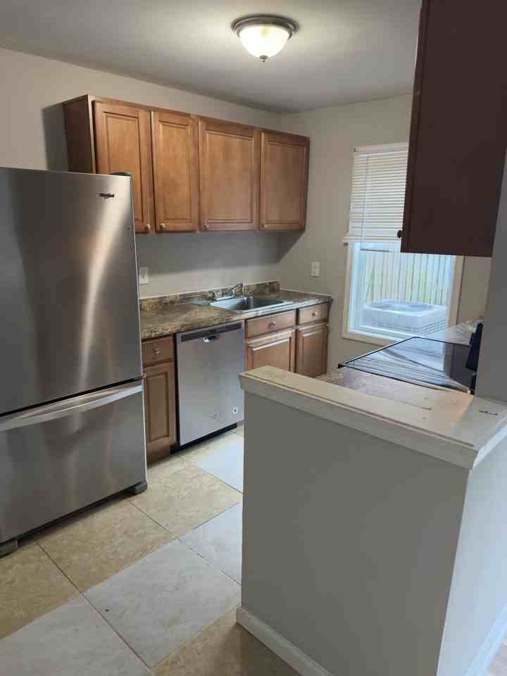 16707 Chowning Ct #16707 - Photo 2 of 24