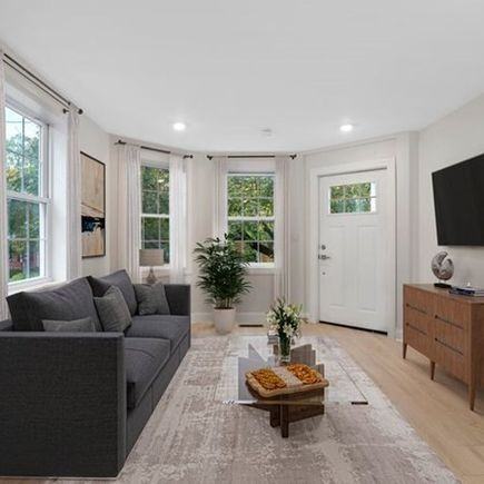 157 Boston St #1 - Photo 4 of 13
