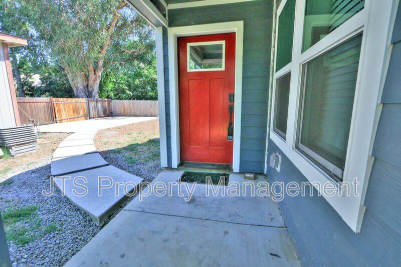 4712 65th St - Photo 2 of 45