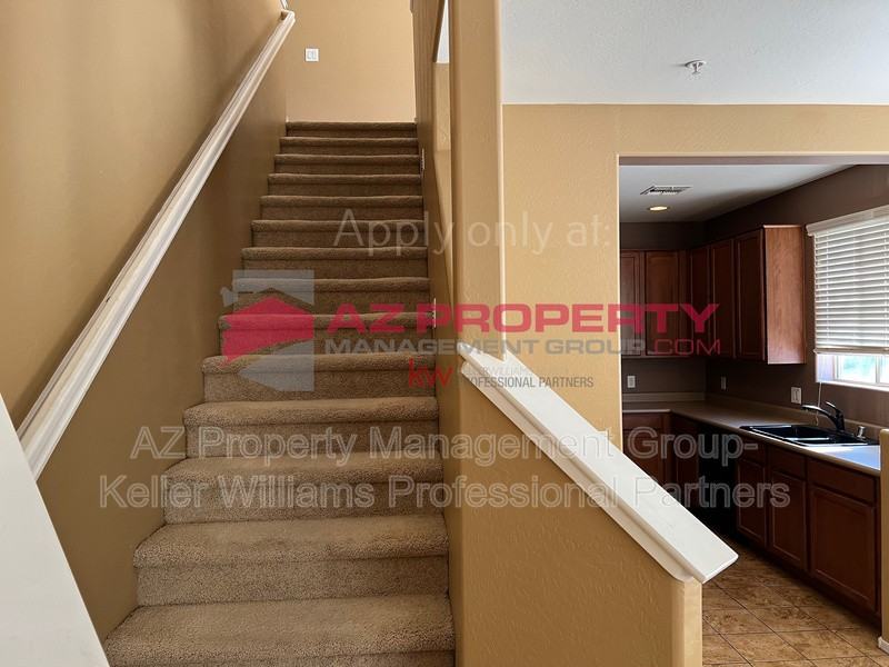 15240 N 142nd Ave #1121 - Photo 5 of 15