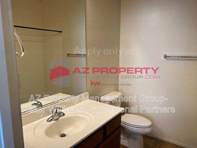 15240 N 142nd Ave #1121 - Photo 7 of 15